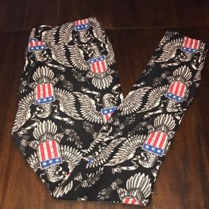 LuLaRoe 4th of July TC Leggings EUC
